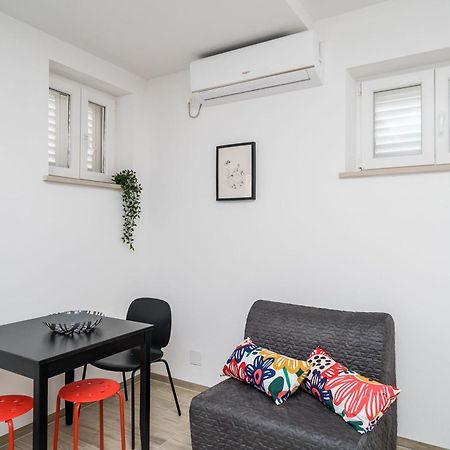Residence & Pool Villa Schwarz Suites ツァヴタット 部屋 写真