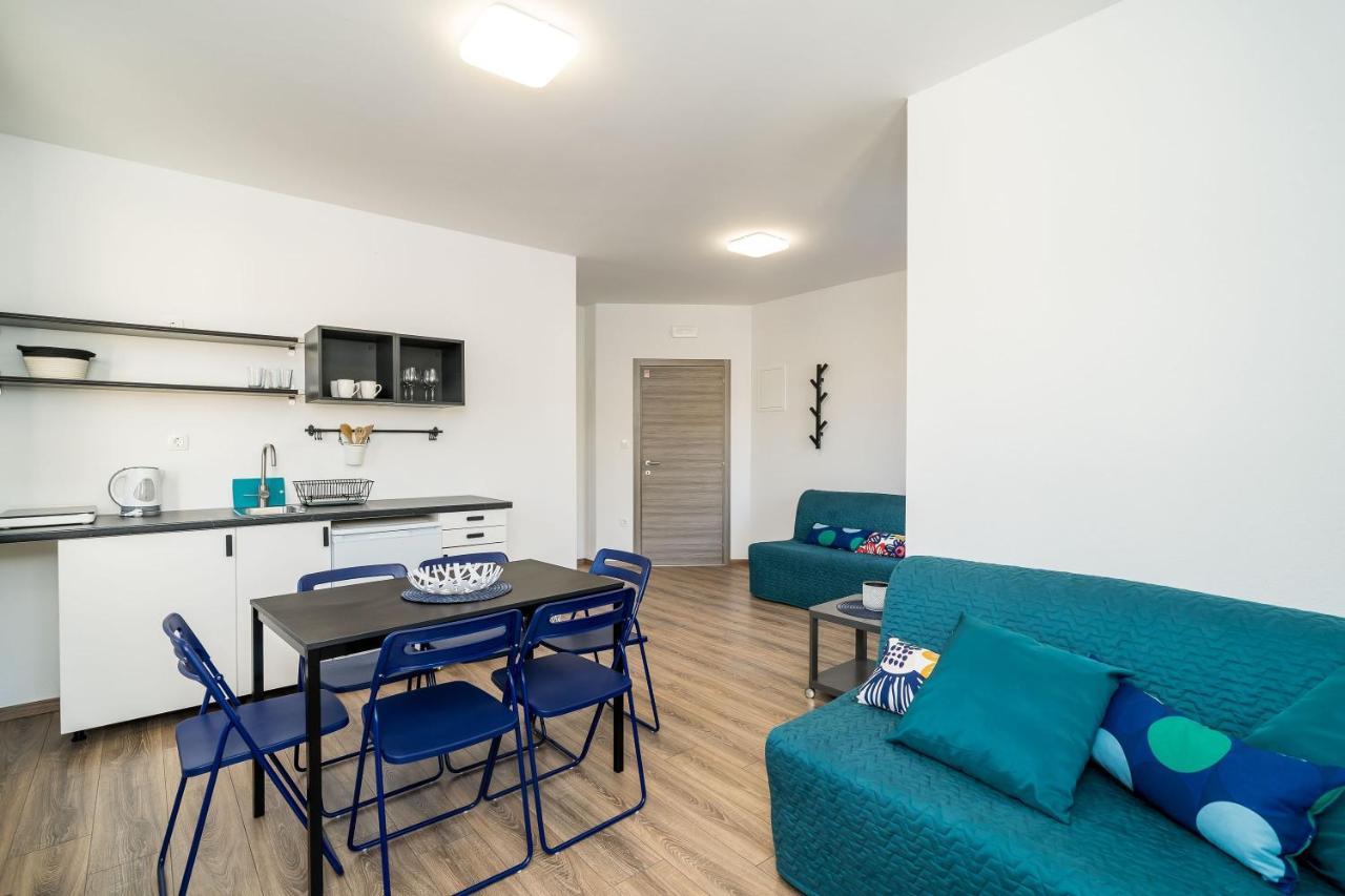 Residence & Pool Villa Schwarz Suites ツァヴタット 部屋 写真