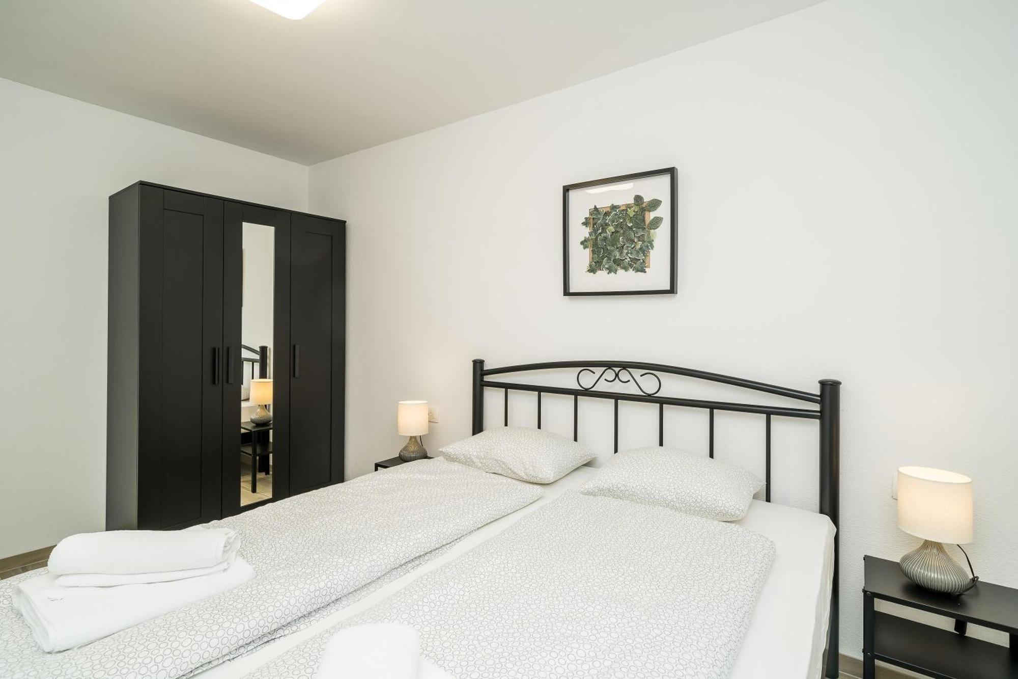 Residence & Pool Villa Schwarz Suites ツァヴタット 部屋 写真